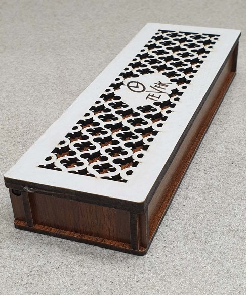 Χειροποίητο ξύλινο κουτί για συλλογές κομπολογιών KOYT10024