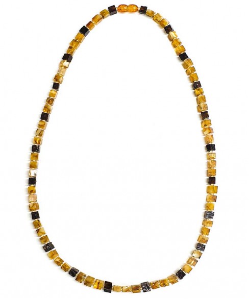 Χειροποίητο γυναικείο κολιέ από πρεσαριστό κεχριμπάρι KOL10019