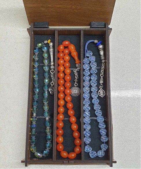 Χειροποίητο ξύλινο κουτί για συλλογές κομπολογιών KOYT10009