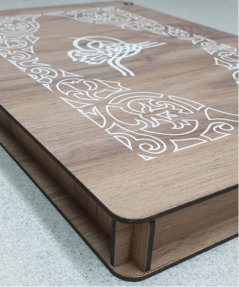 Χειροποίητο ξύλινο κουτί για συλλογές κομπολογιών KOYT10010